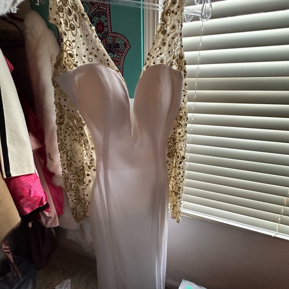 Vienna Prom - Picture 5 of 8